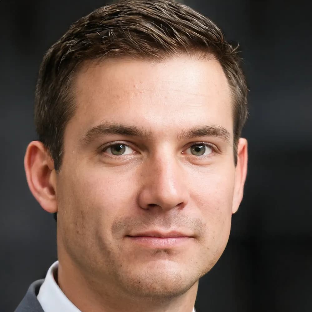 Autor Adrian Piotrowski